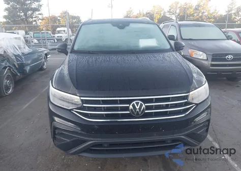 2024 Volkswagen Tiguan 2.0T Se/2.0T Wolfsburg Edition z USA, uszkodzony, nr VIN 3VVMB7AXXRM119976